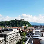 Appartement Charming Terrace Ana And Maria Tour As *